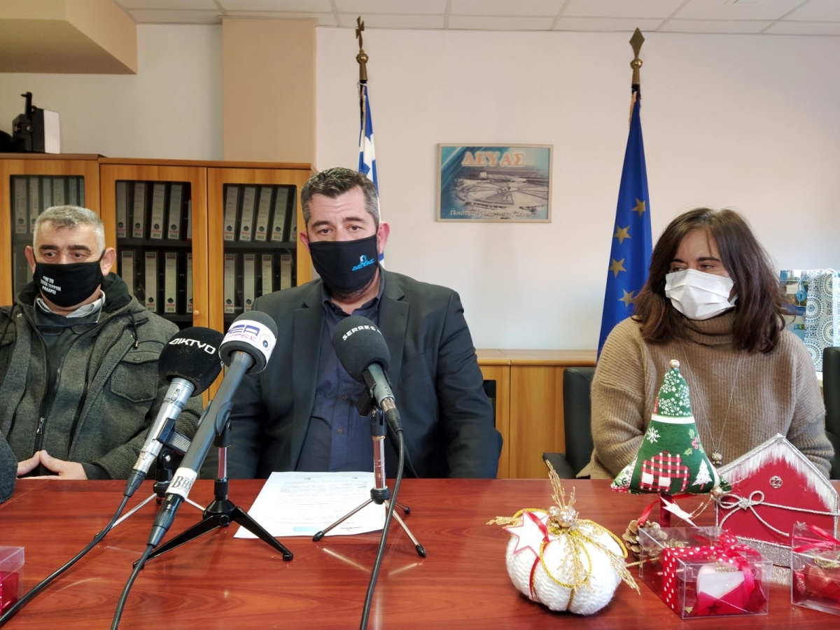 &Eta; &Delta;&Epsilon;&Upsilon;&Alpha;&Sigma; &sigma;&tau;&eta;&rho;ί&zeta;&epsilon;&iota; &tau;&iota;&sigmaf; &xi;&epsilon;&chi;&omega;&rho;&iota;&sigma;&tau;έ&sigmaf; &delta;&epsilon;&xi;&iota;ό&tau;&eta;&tau;&epsilon;&sigmaf;